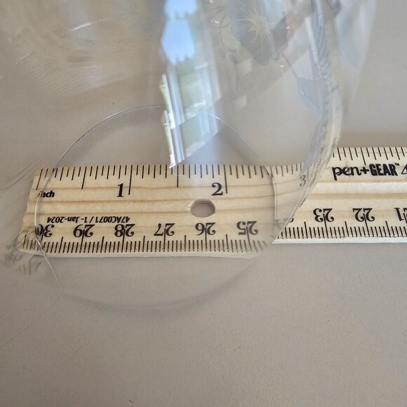 2 Avon Hummingbird Etched Wine Glasses 7.25" vtg satin stem crystal floral bird - Picture 6 of 6